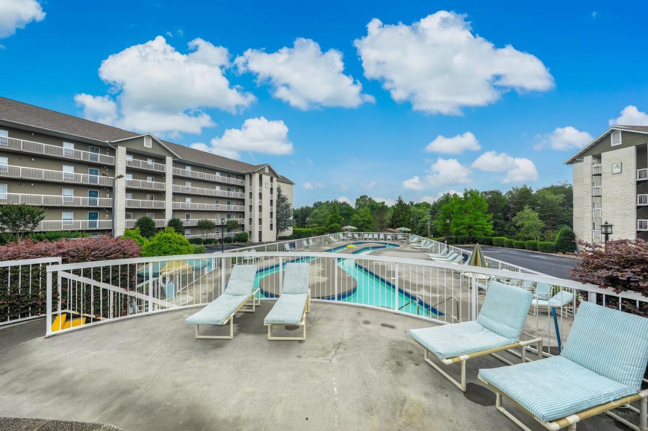 Star Gazing Whispering Pines 644 Daire Pigeon Forge Dış mekan fotoğraf